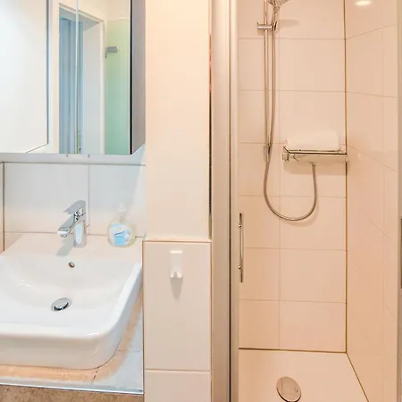 Pet Friendly Apartment In Dagebuell