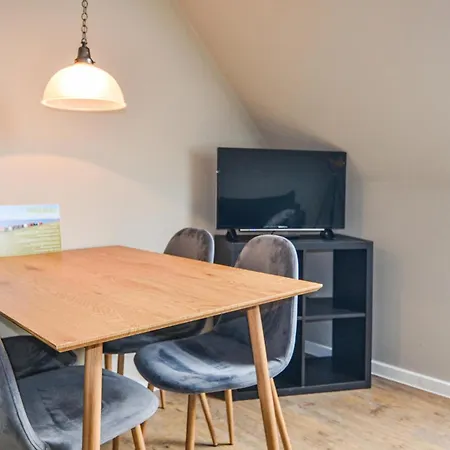 Pet Friendly Apartment In Dagebuell * Dagebüll